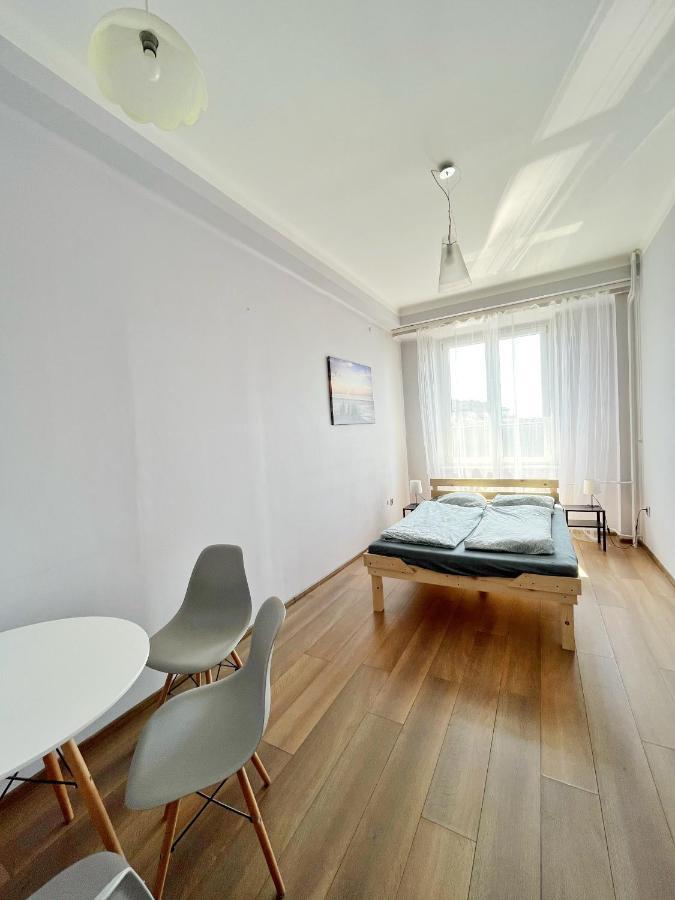 Room In Old Town Cracovie Extérieur photo